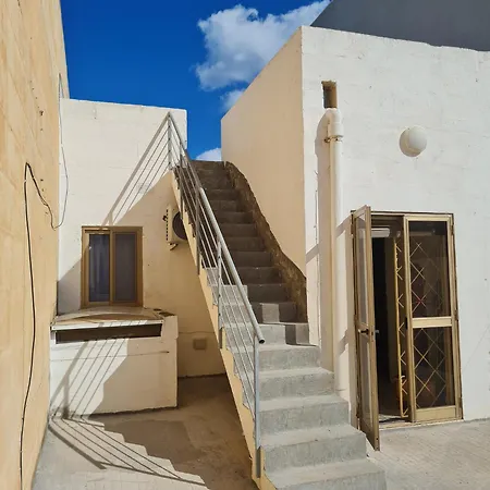 Eem Student Albergue Is-Swieqi