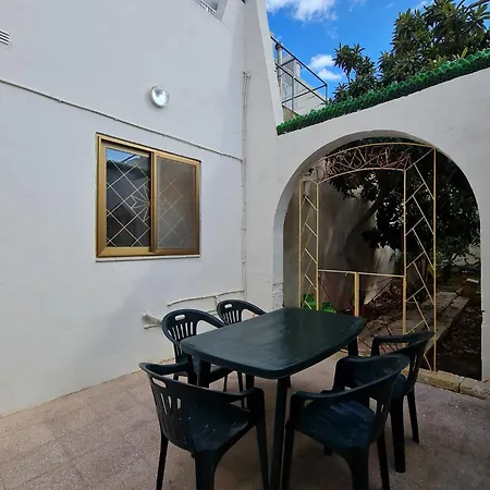 Hostel Eem Student *